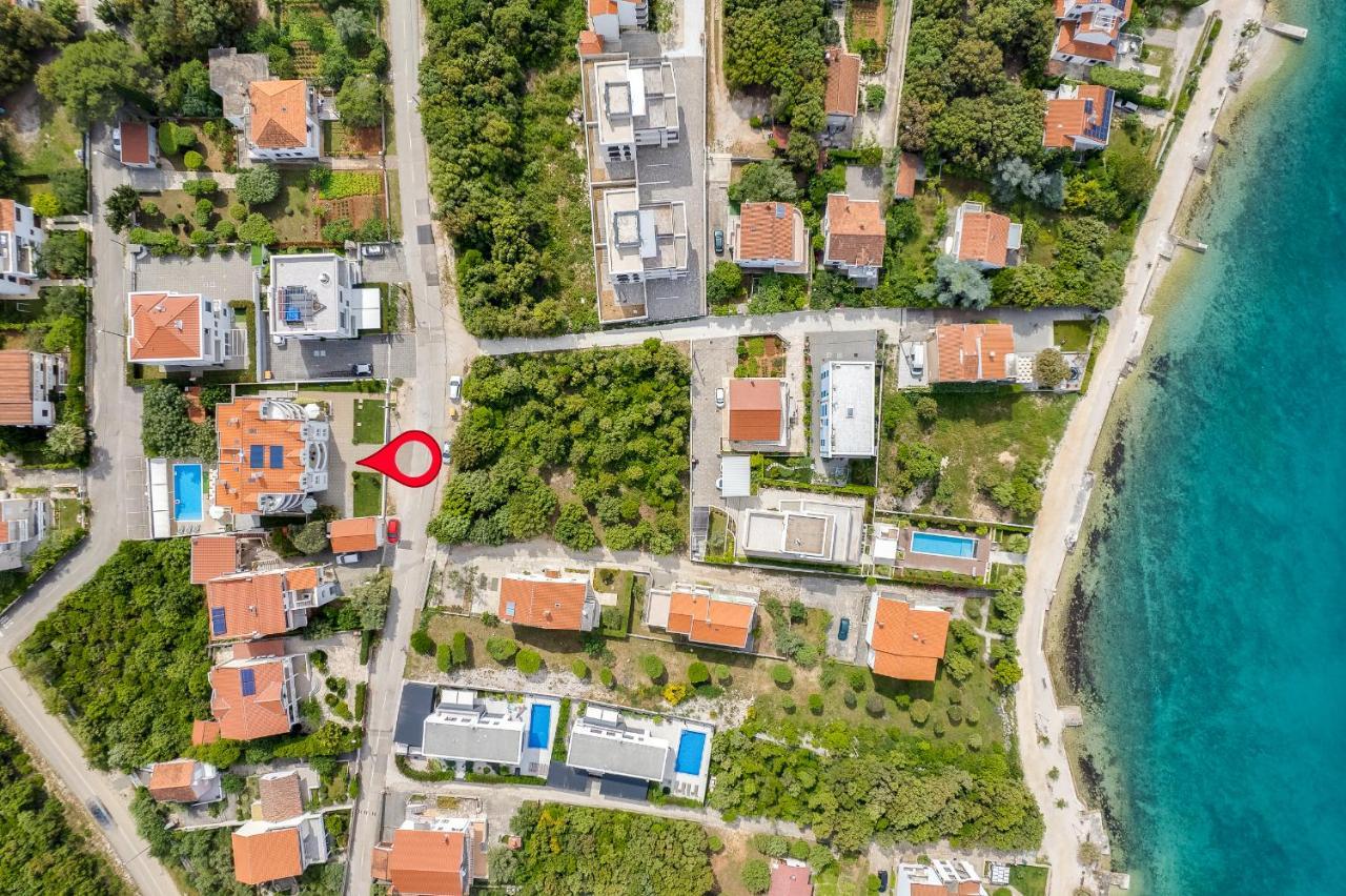Villa Mirela Petrcane Bagian luar foto